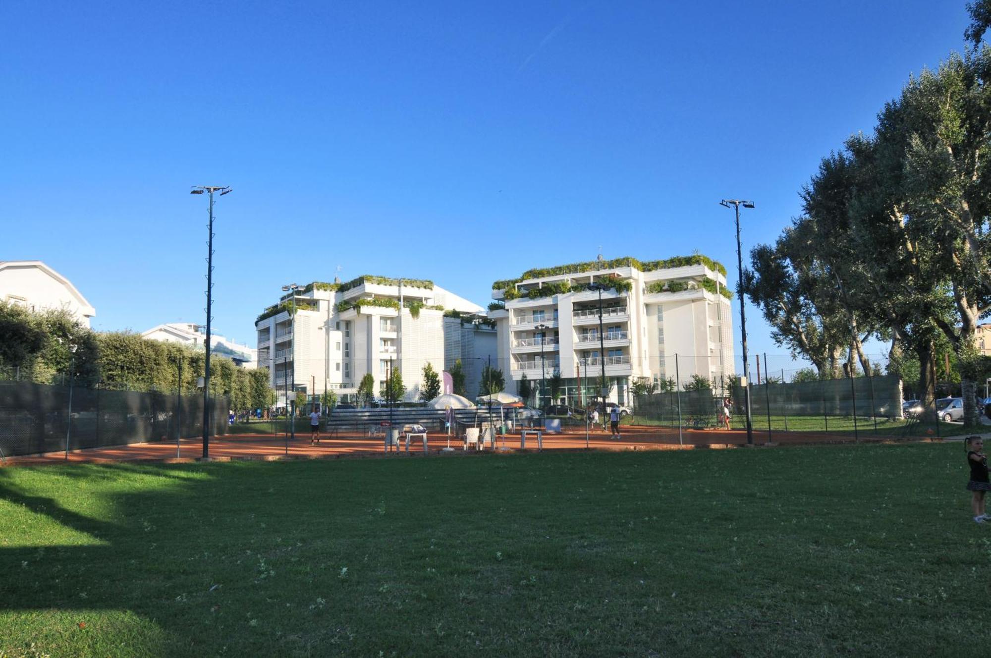 Marina Verde Resort Official Caorle Bagian luar foto